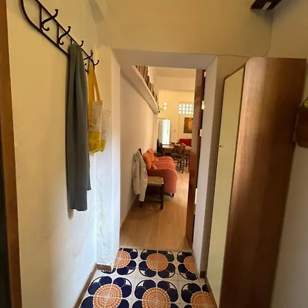 A Quattro Passi Apartament *